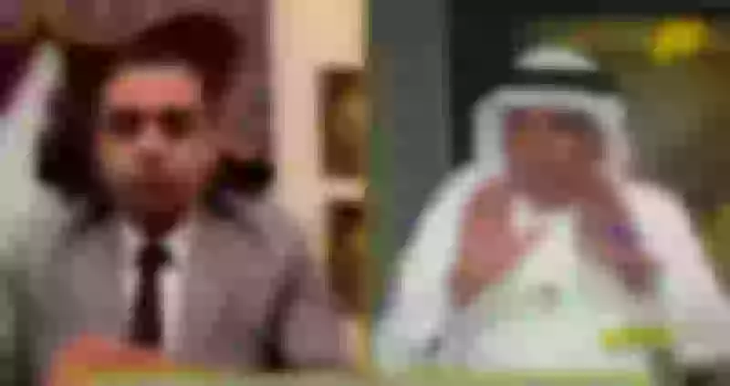 صراع مثير بين محمد فودة وسمير عثمان على الهواء في جدل لعبة مباراة النصر والرياض! شاهد الفيديو المثير الذي يكشف تحدياتهما المثيرة!