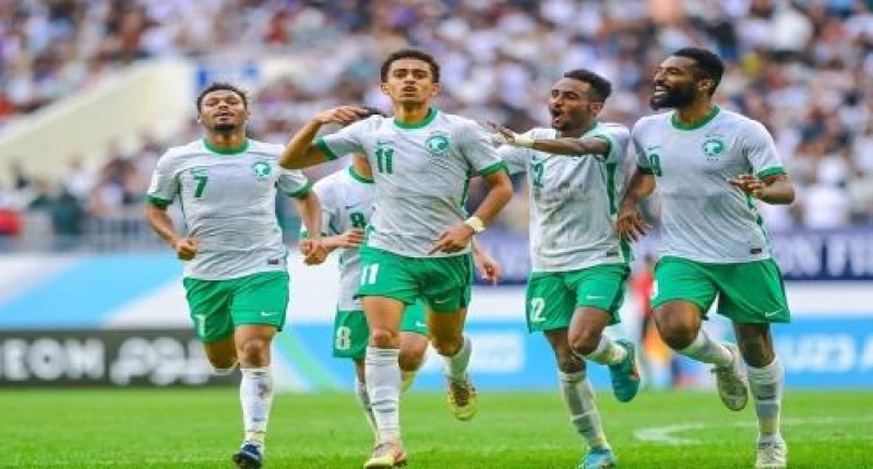 السعودية تواصل استعداداتها لكأس العالم بفوز على آيسلندا في الإمارات