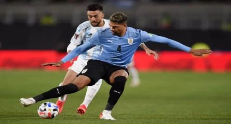 العودة المستحيلة.. أراوخو يبكي من أجل تمثيل أوروجواي في كأس العالم (فيديو)