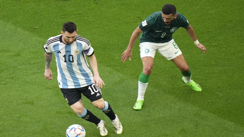 إحصائية الشوط الأول من مباراة الأرجنتين والسعودية
