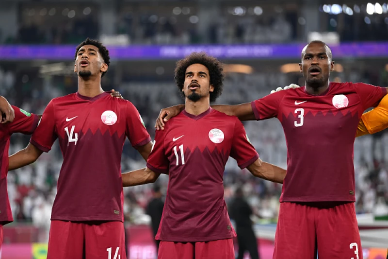 كأس العالم 2022.. سيناريو وحيد ينقذ منتخب قطر من الإقصاء رغم الهزيمتين ! (تعرفوا على الطريقة)