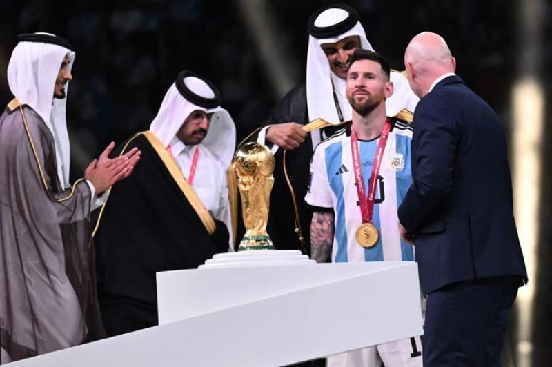 ميسي: يفاجئ كل العالم النجم الأرجنتيني قبل رفع كأس العالم2022