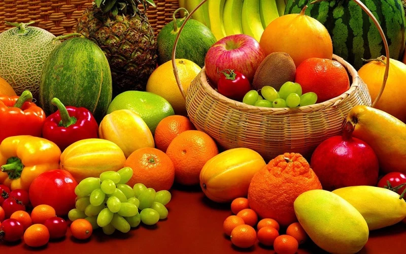 مفاجأة بكل مطبخ... فاكهة تُتجاهل سعرها زهيد وتهزم إبرة الإنسولين في خفض مستوى السكر التراكمي بسرعة فائقة!